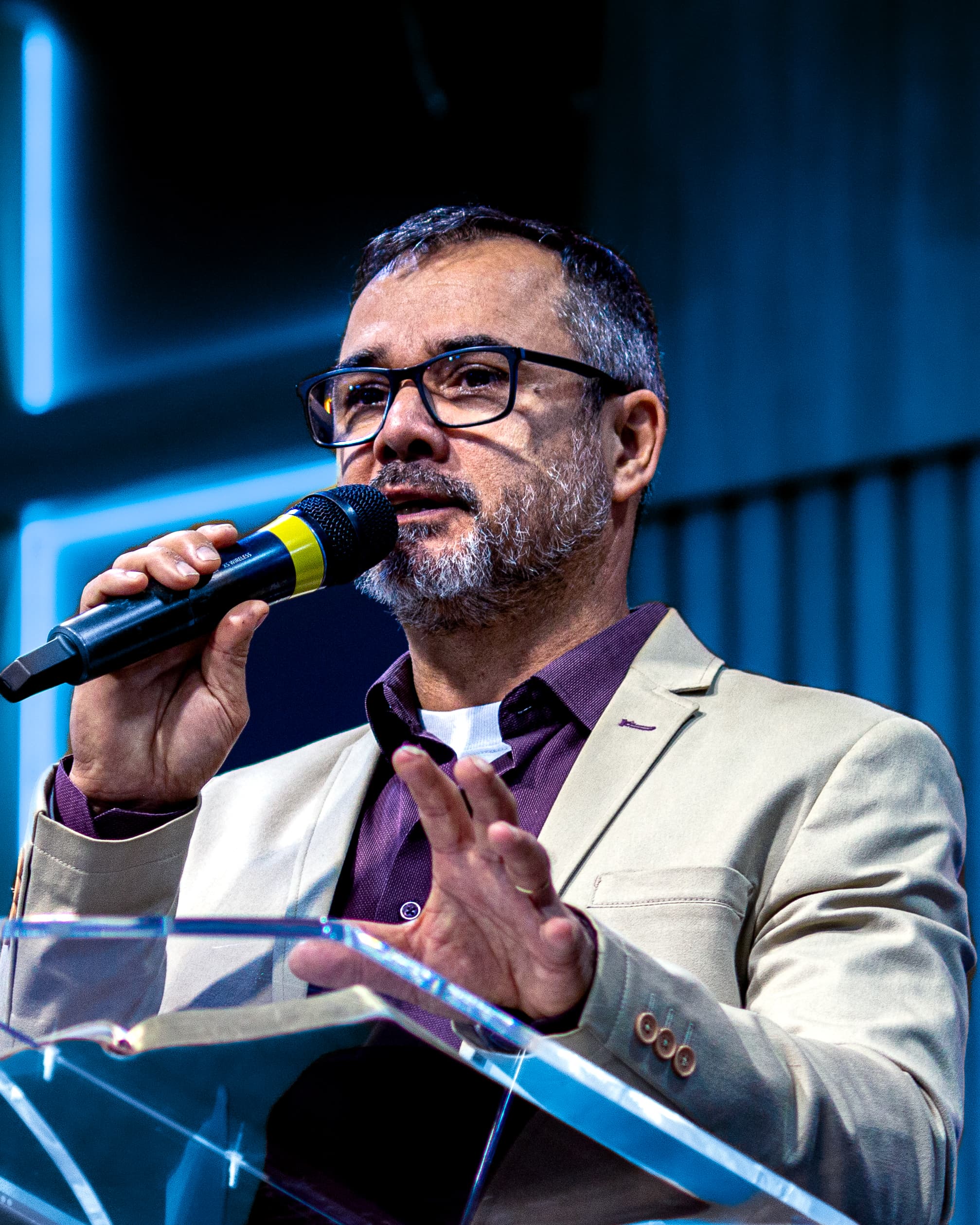 Retrato de Pr. Almir Rogério